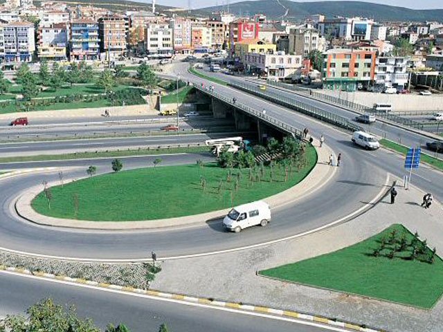 İstanbul Tuzla İçmeler Köprüsü